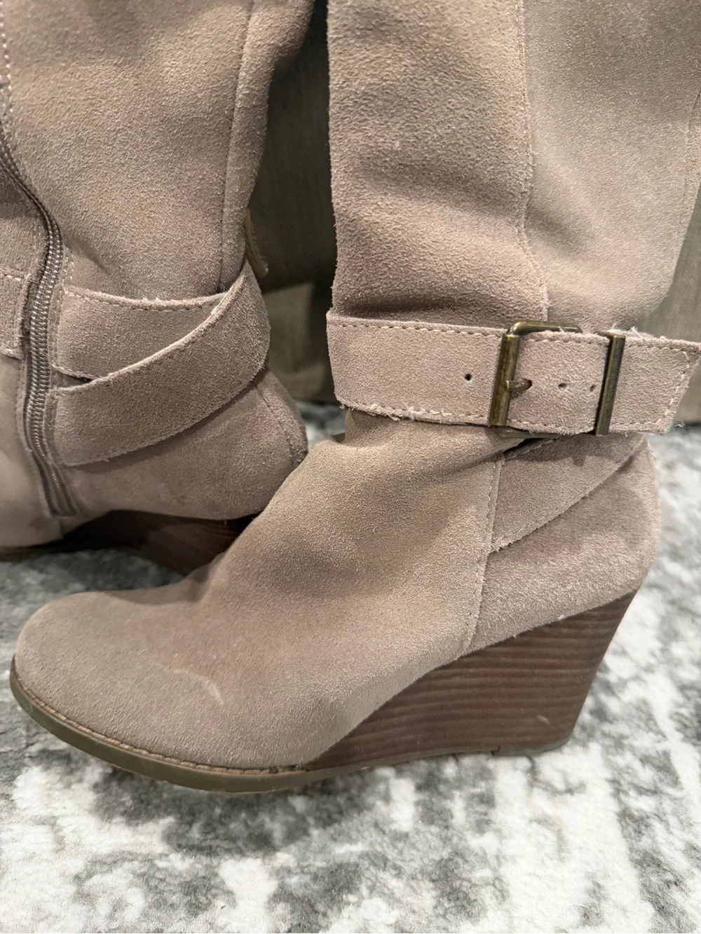 Sole Society taupe suede